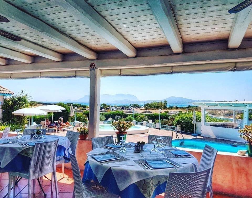 Hotel Stefania Boutique Hotel By The Beach Olbia Bagian luar foto