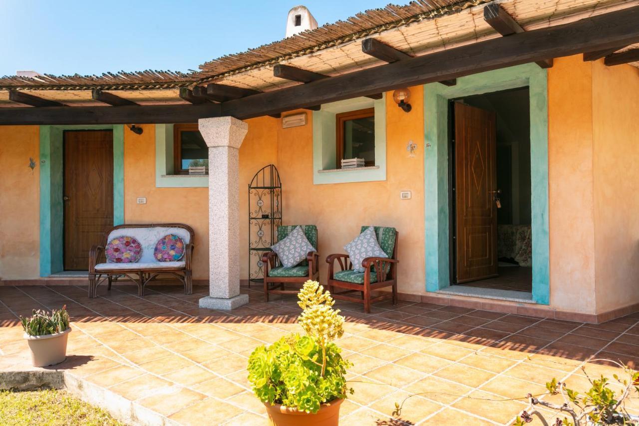 Hotel Stefania Boutique Hotel By The Beach Olbia Bagian luar foto