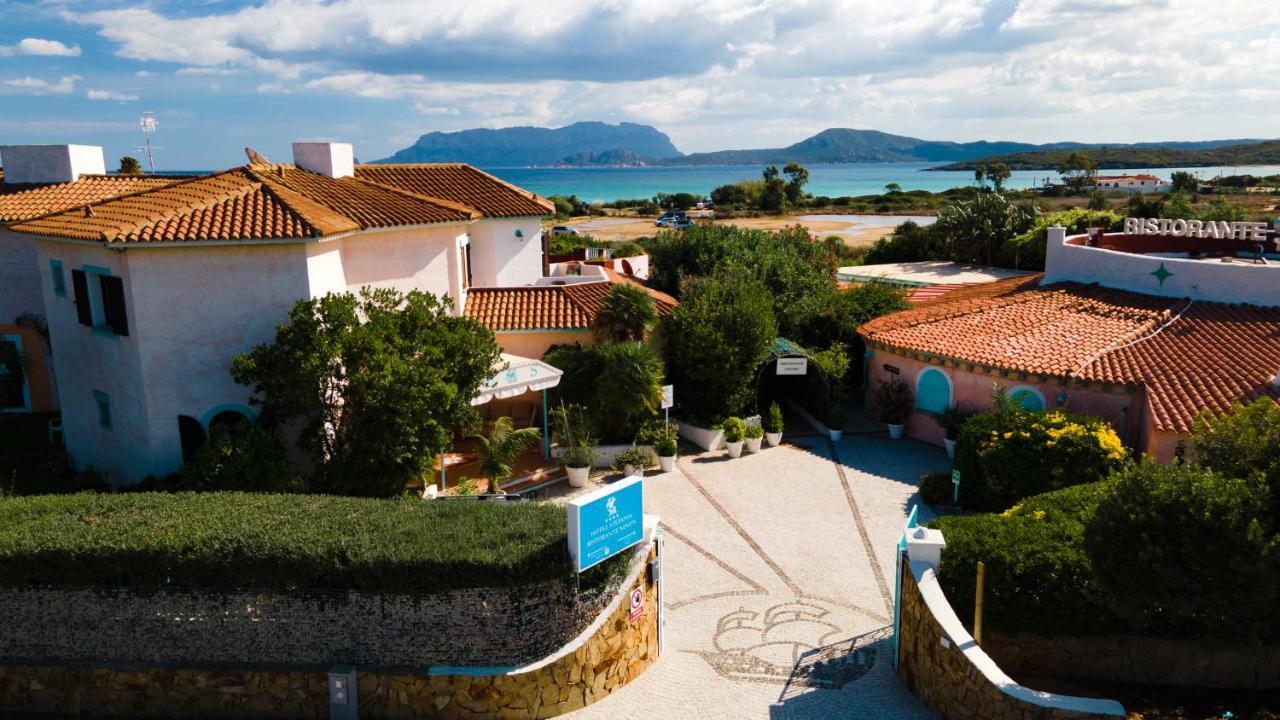 Hotel Stefania Boutique Hotel By The Beach Olbia Bagian luar foto