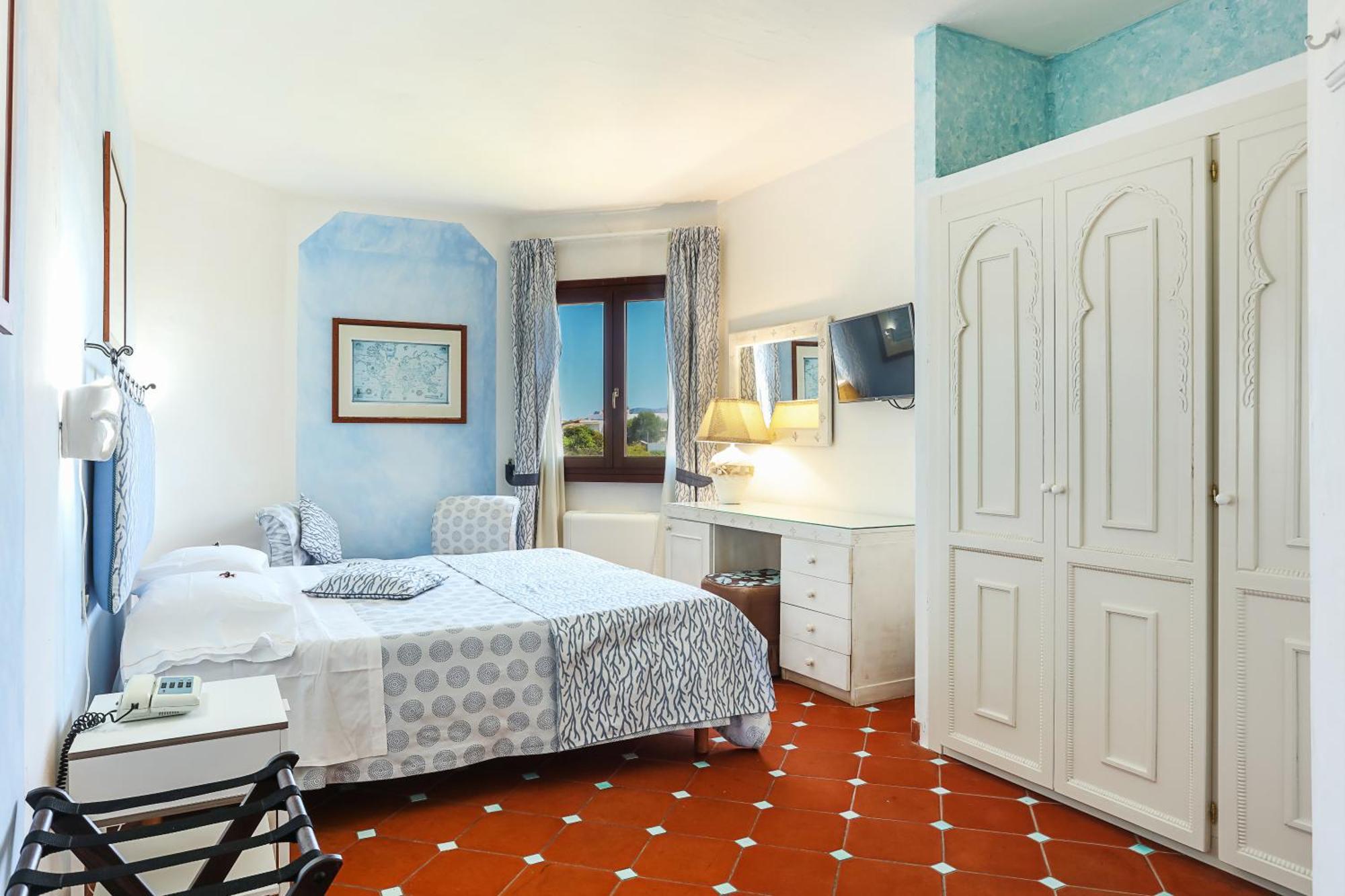 Hotel Stefania Boutique Hotel By The Beach Olbia Ruang foto