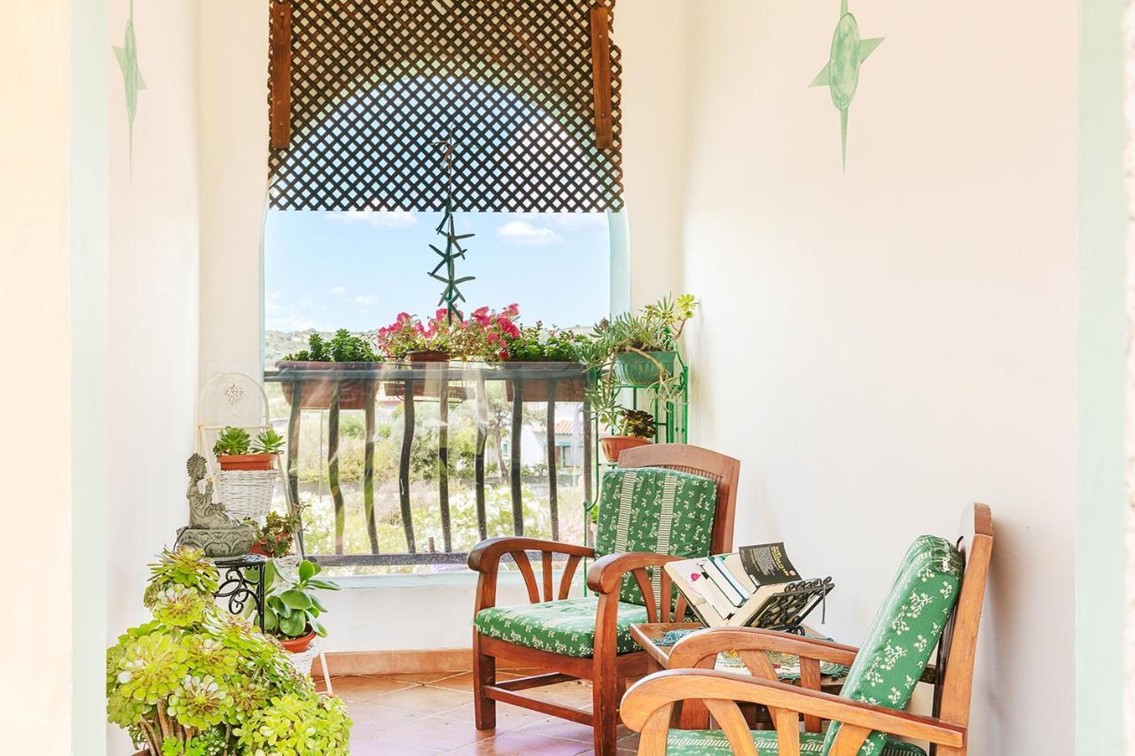 Hotel Stefania Boutique Hotel By The Beach Olbia Bagian luar foto